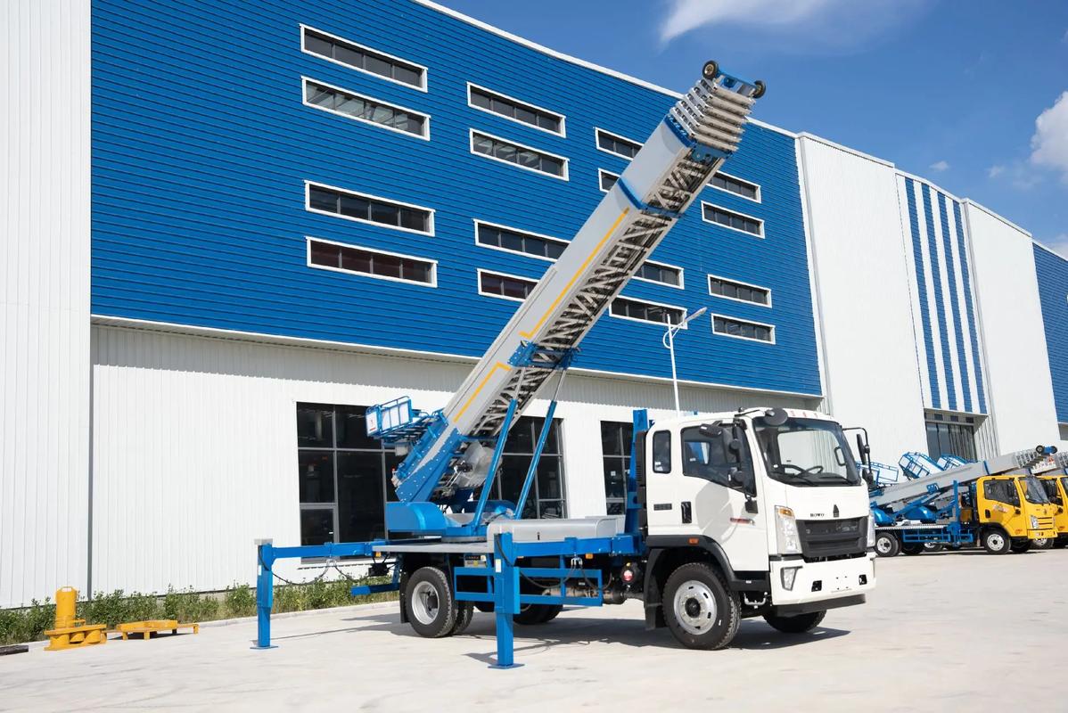 陵水小型云梯车上料车租赁多少钱