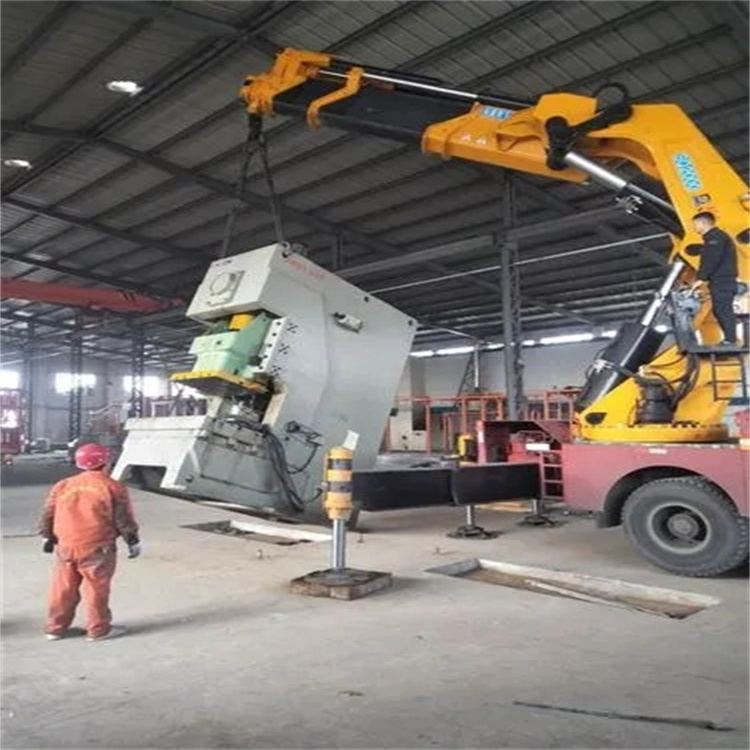 陵水80吨折臂吊车出租附近电话