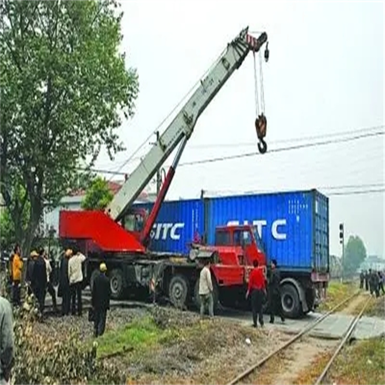 陵水如何快速找到附近的吊车救援公司