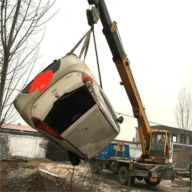 陵水随时待命，吊车24小时道路救援服务全解析